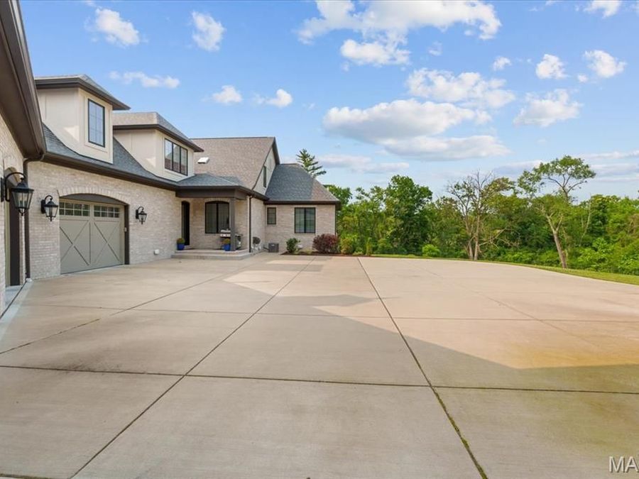 Property Image 76