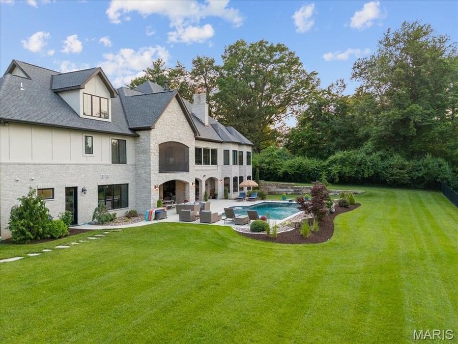 Property Image 97