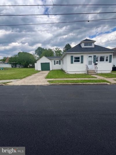 1023 LANGLEY STREET , MARCUS HOOK, PA 19061