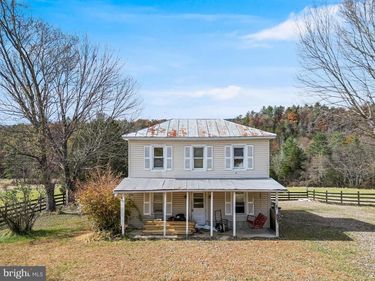 19442 RUNIONS CREEK ROAD , BROADWAY, VA 22815