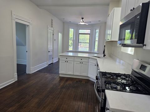 Main Photo