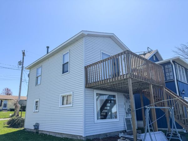 301 Sanford Avenue, Houghton Lake, MI 48629