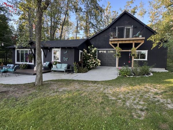 3997 S Mielke Way Road, Lewiston, MI 49756