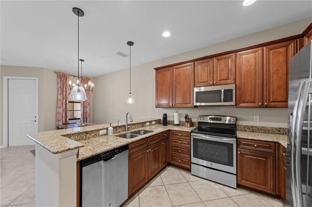 11736 Izarra Way, Unit 7809, Fort Myers, FL 33912 Photo