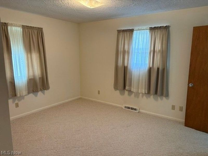 852 Manitou Avenue, Akron, OH 44305 Photo 14