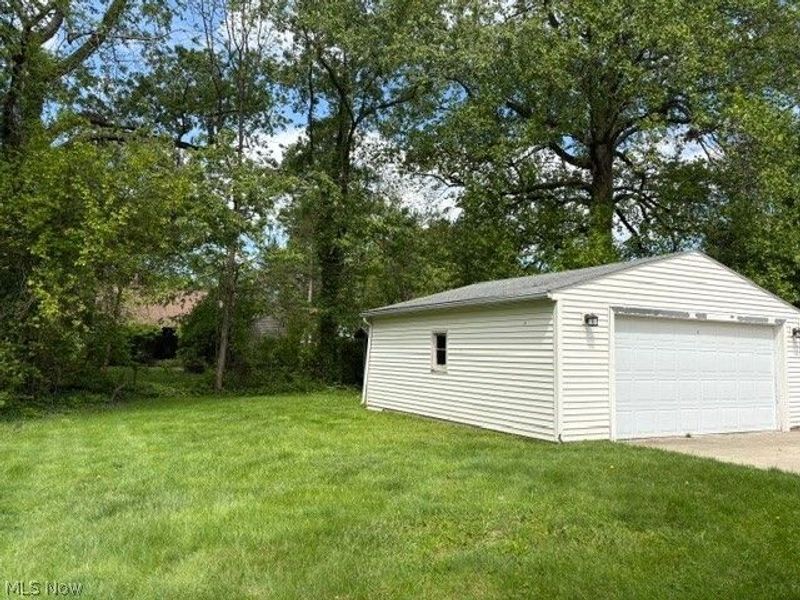 852 Manitou Avenue, Akron, OH 44305 Photo 4