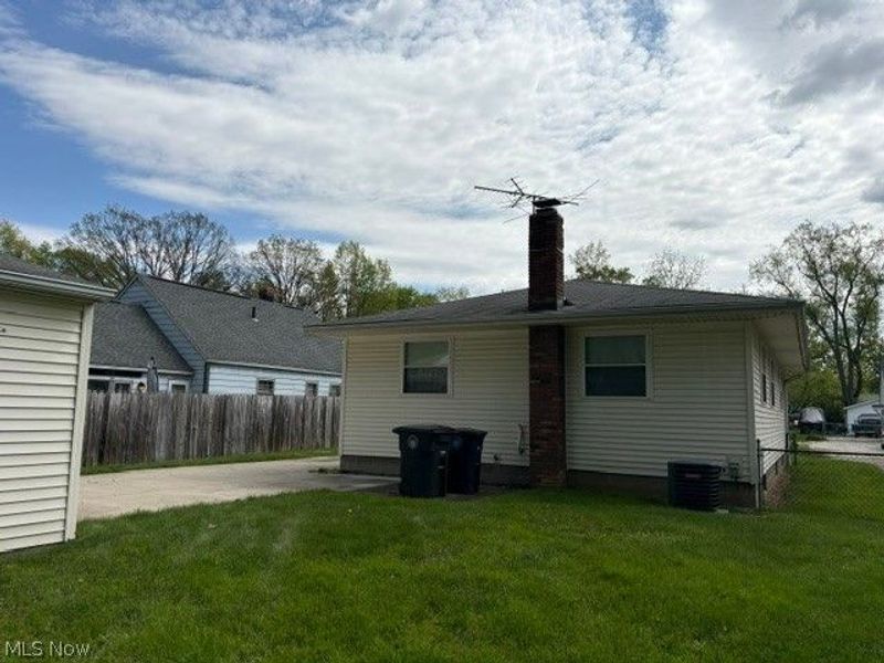 852 Manitou Avenue, Akron, OH 44305 Photo 6