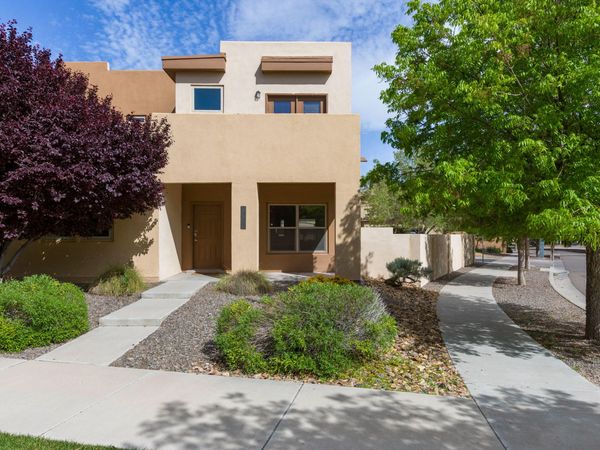 2331 Gandert Avenue SE, Albuquerque, NM 87106