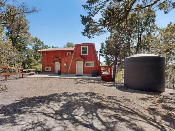 76 Big Dipper Road , Tijeras, NM 87059