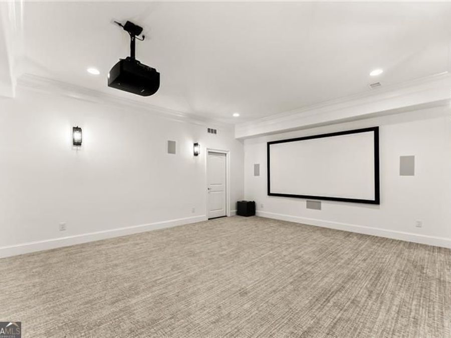 Property Image 79