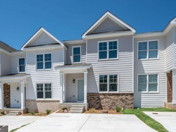 2826 Laurel Ridge Circle, East Point, GA 30344