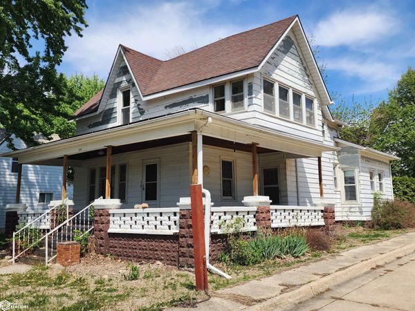 305 Taylor Street, Ida Grove, IA 51445