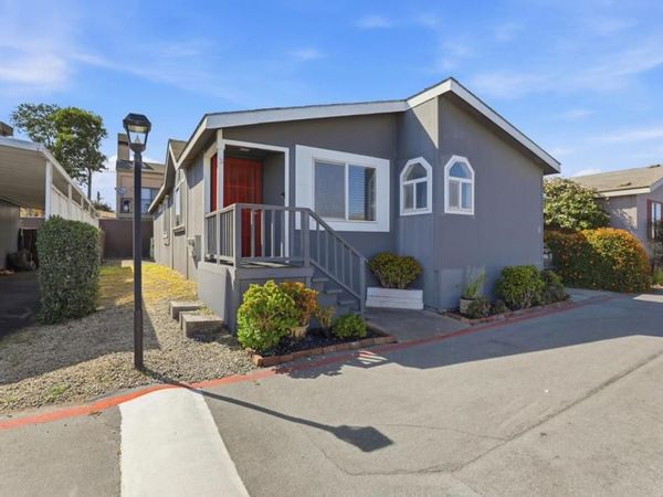 20 Russell Road, Salinas, CA 93906