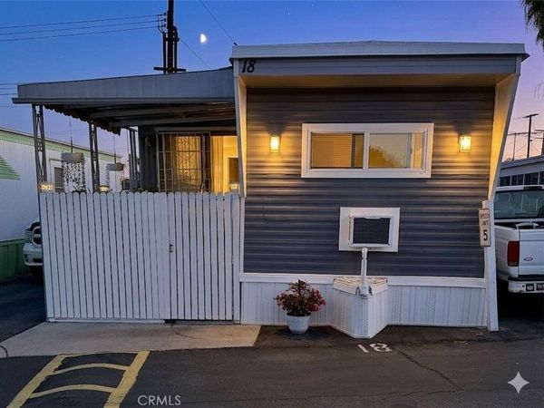 630 S Maple Avenue, Unit 18, Montebello, CA 90640