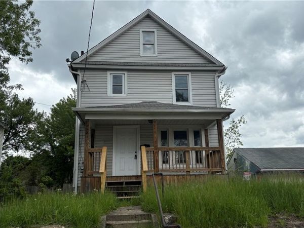 750 Brown Street, Akron, OH 44311