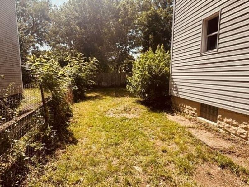 750 Brown Street, Akron, OH 44311 Photo 3