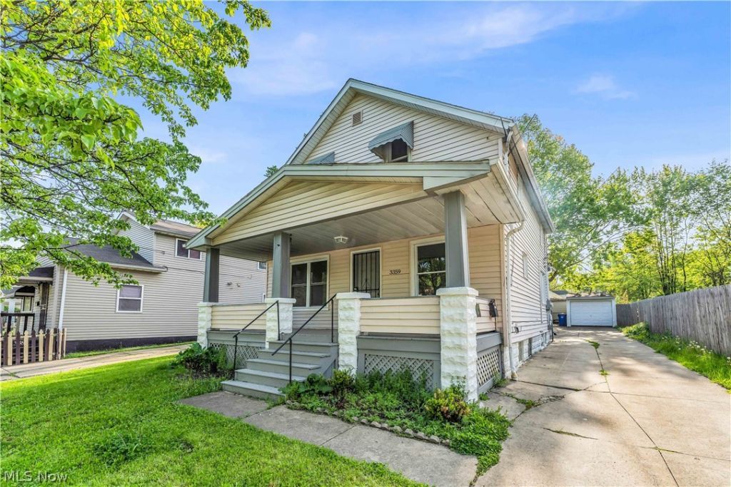 3359 E 65th Street, Cleveland, OH 44127 Main Photo