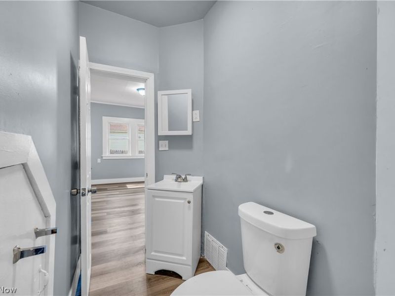 3359 E 65th Street, Cleveland, OH 44127 Photo 11