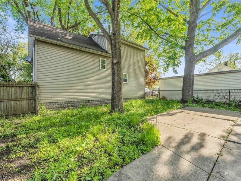 3359 E 65th Street, Cleveland, OH 44127 Photo 30