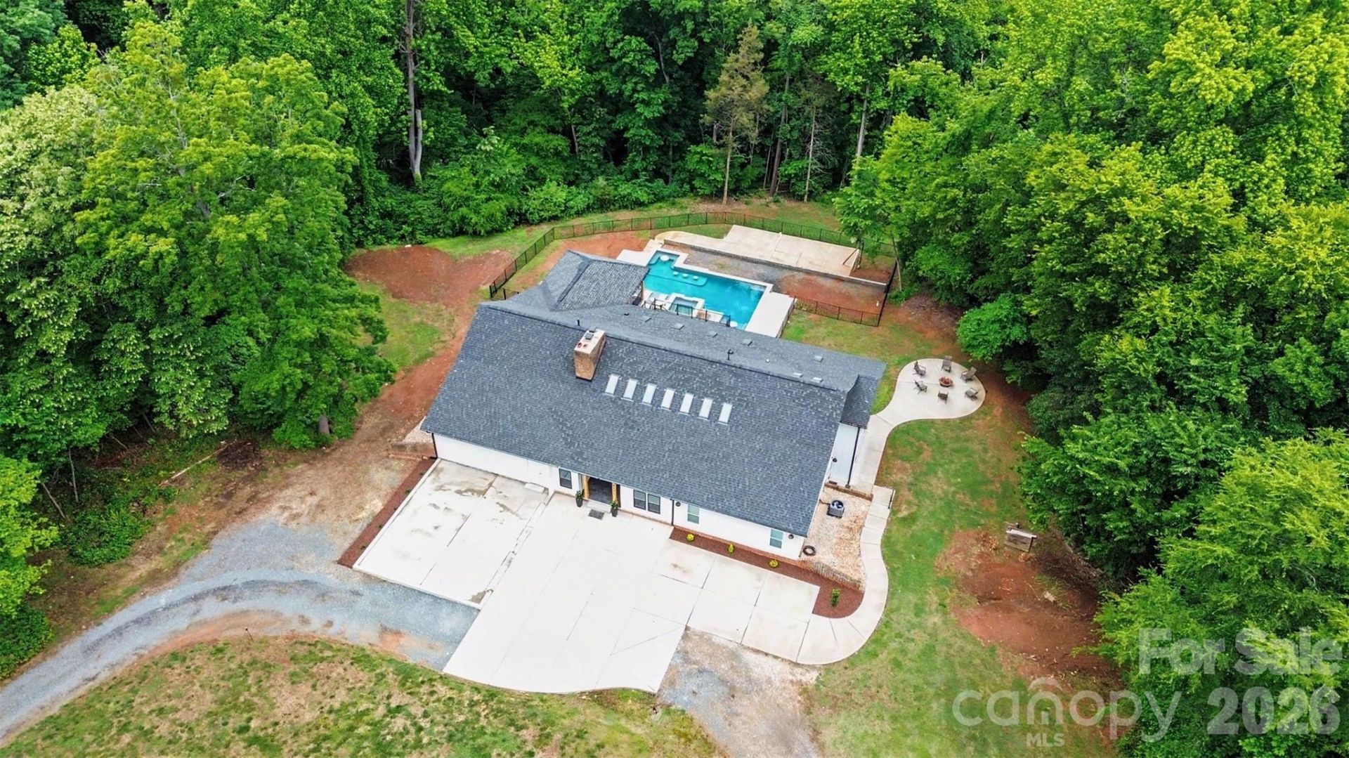 6201 Cory Bret Lane, Charlotte, NC 28278 Main Photo