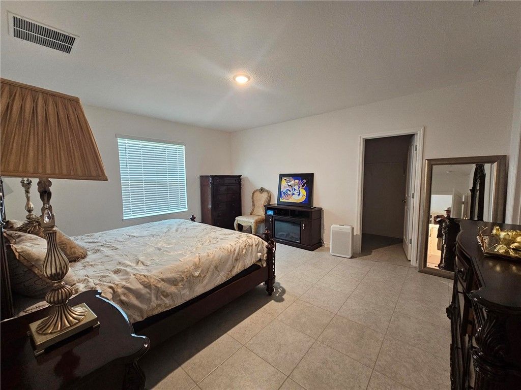 8445 101st Court, Vero Beach, FL 32967 Photo