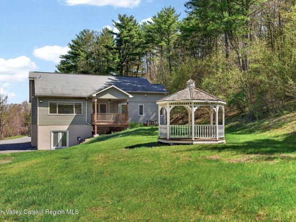 86 Paul Horn Road, Catskill, NY 12414