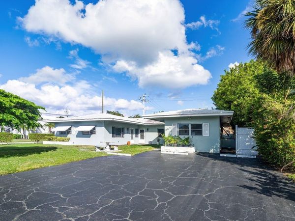262 SE 9th Avenue, Unit 1-4, Deerfield Beach, FL 33441