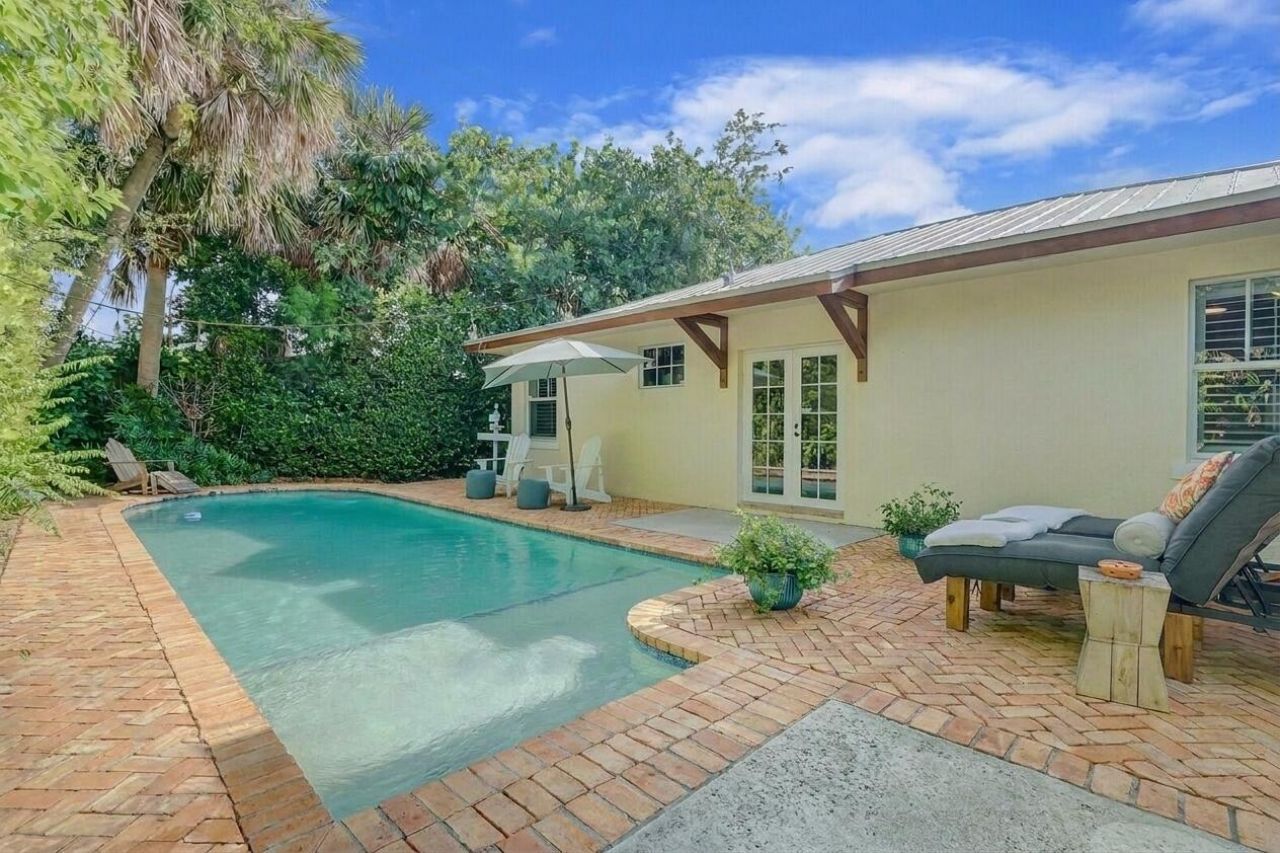 715 SW 25th Place, Boynton Beach, FL 33435 Photo