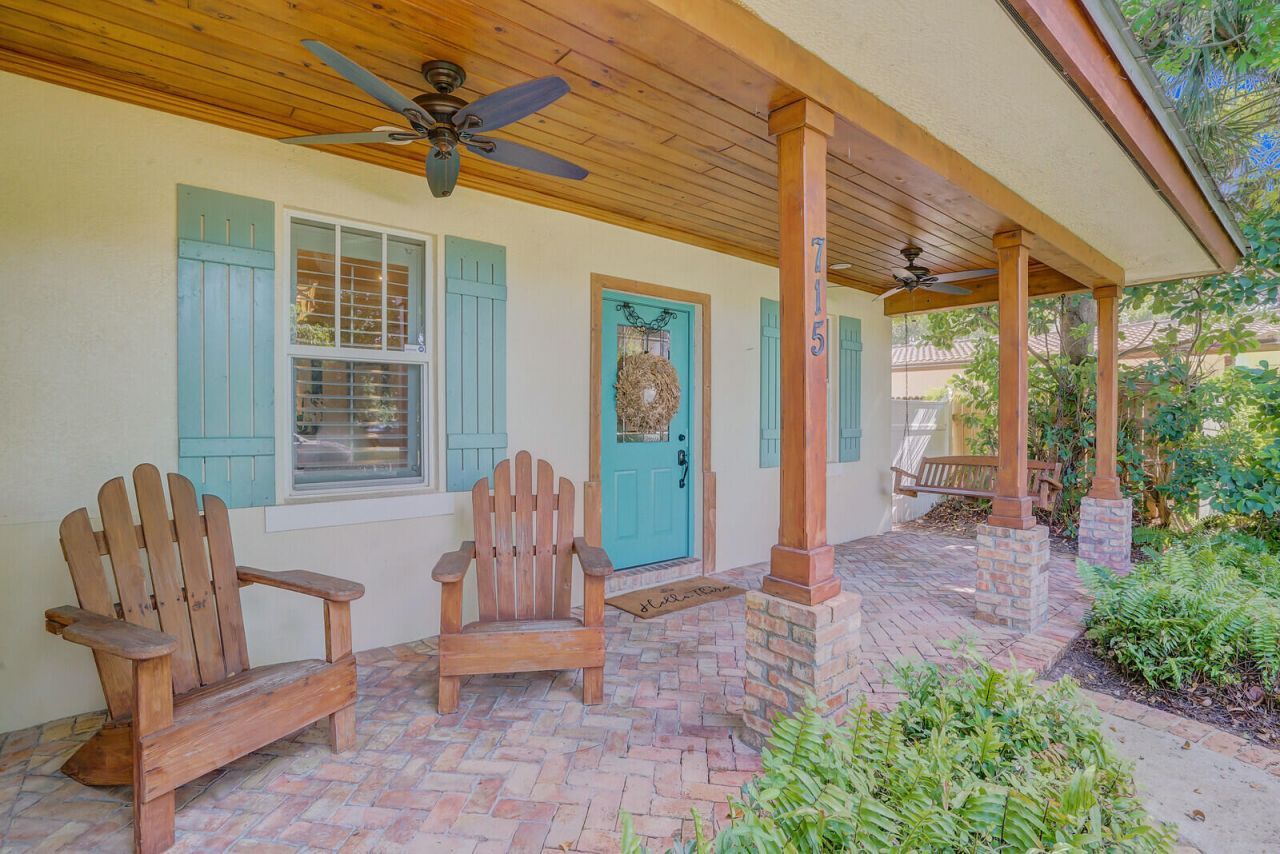715 SW 25th Place, Boynton Beach, FL 33435 Photo
