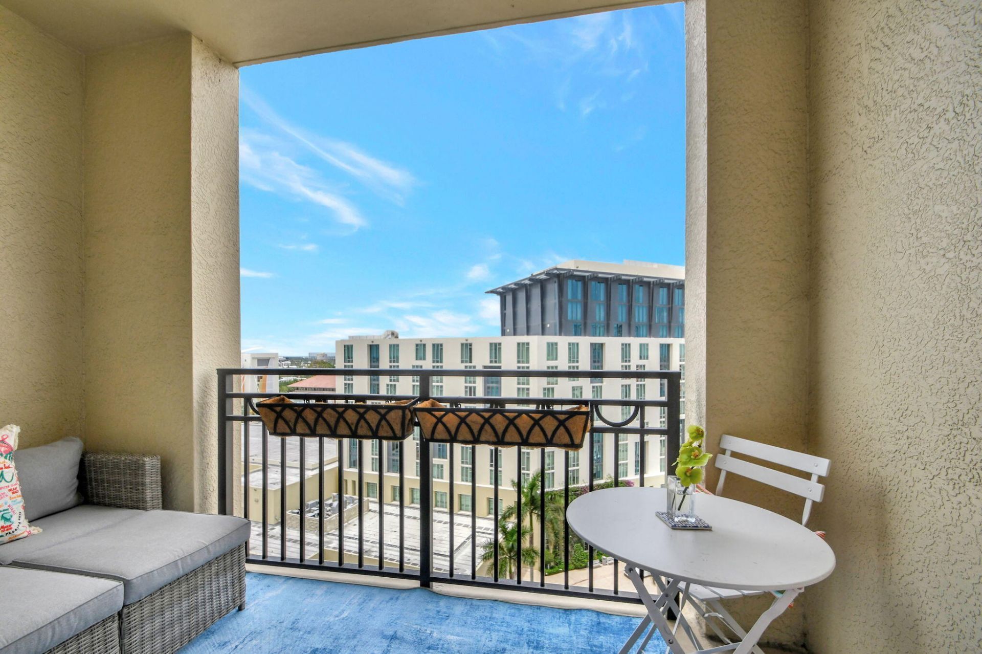 550 Okeechobee Boulevard, Unit 1014, West Palm Beach, FL 33401 Photo