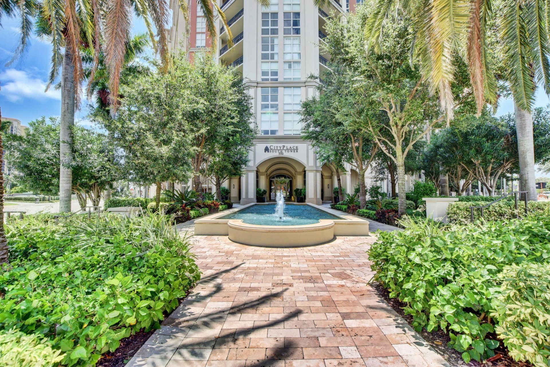 550 Okeechobee Boulevard, Unit 1014, West Palm Beach, FL 33401 Photo