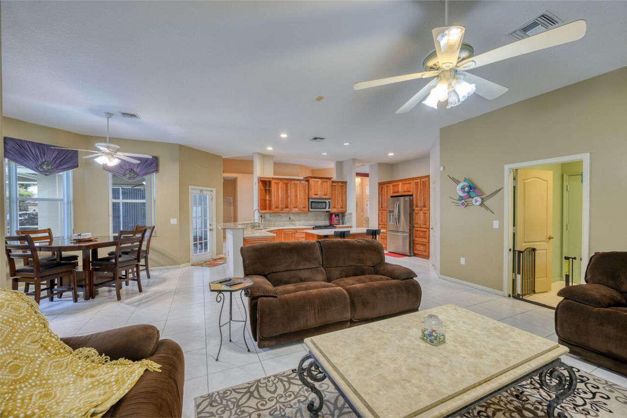 10370 NW 14th Place, Coral Springs, FL 33071 Photo