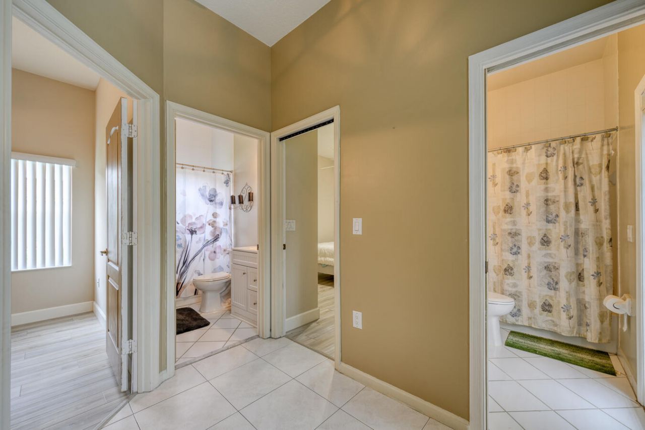 10370 NW 14th Place, Coral Springs, FL 33071 Photo