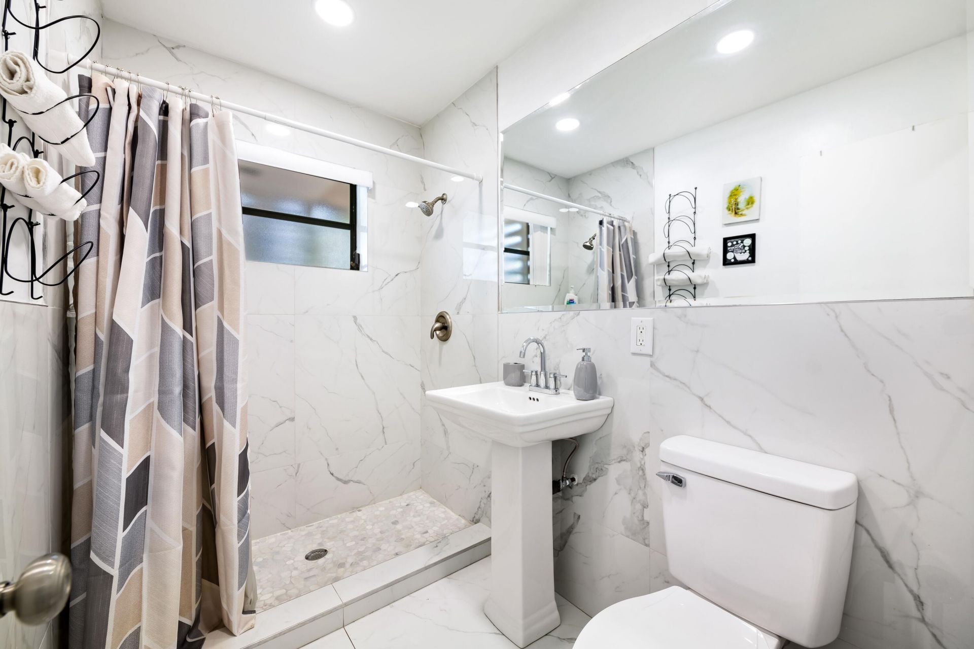 2300 NE 12th Avenue, Pompano Beach, FL 33064 Photo