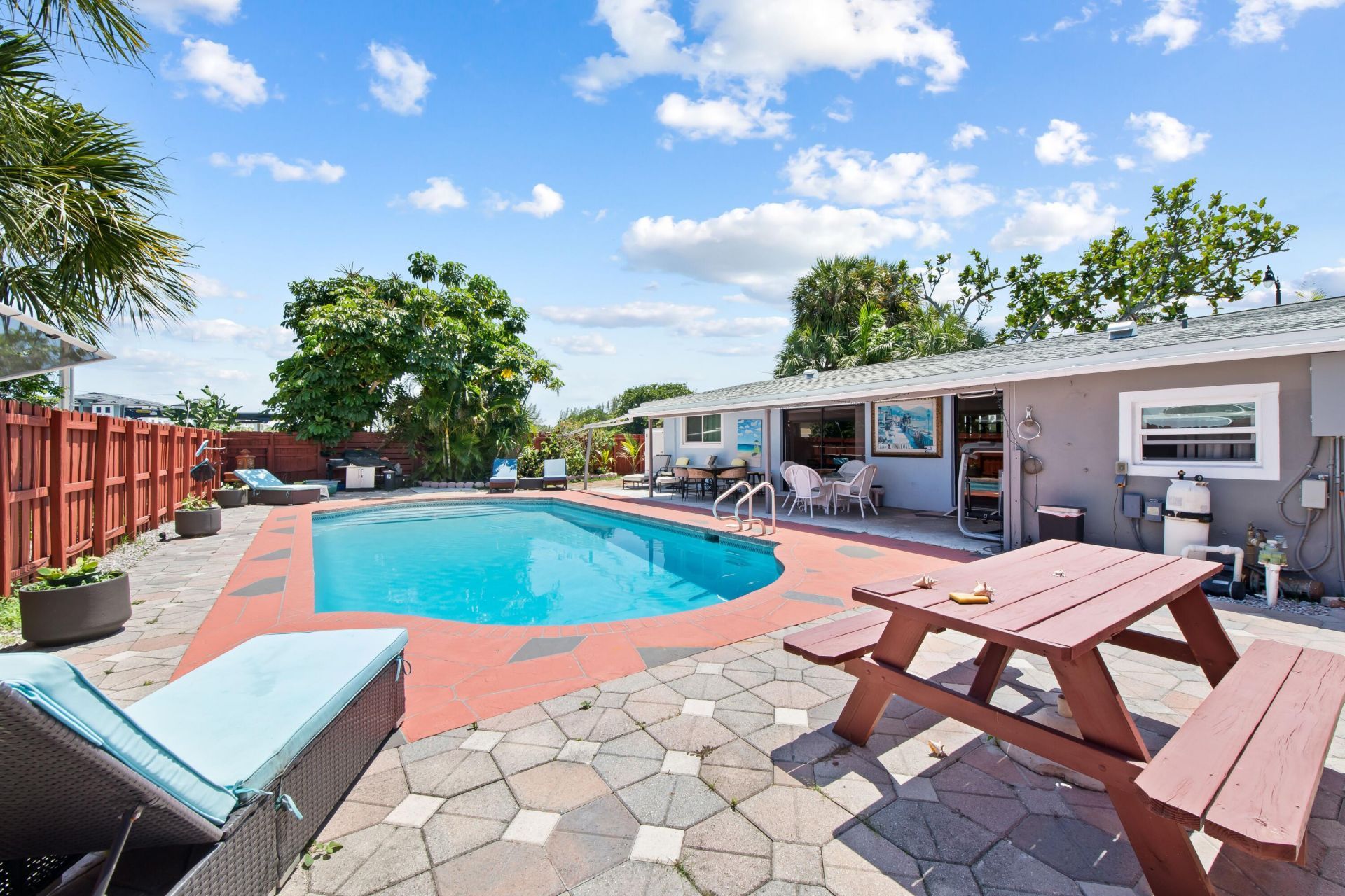 2300 NE 12th Avenue, Pompano Beach, FL 33064 Photo
