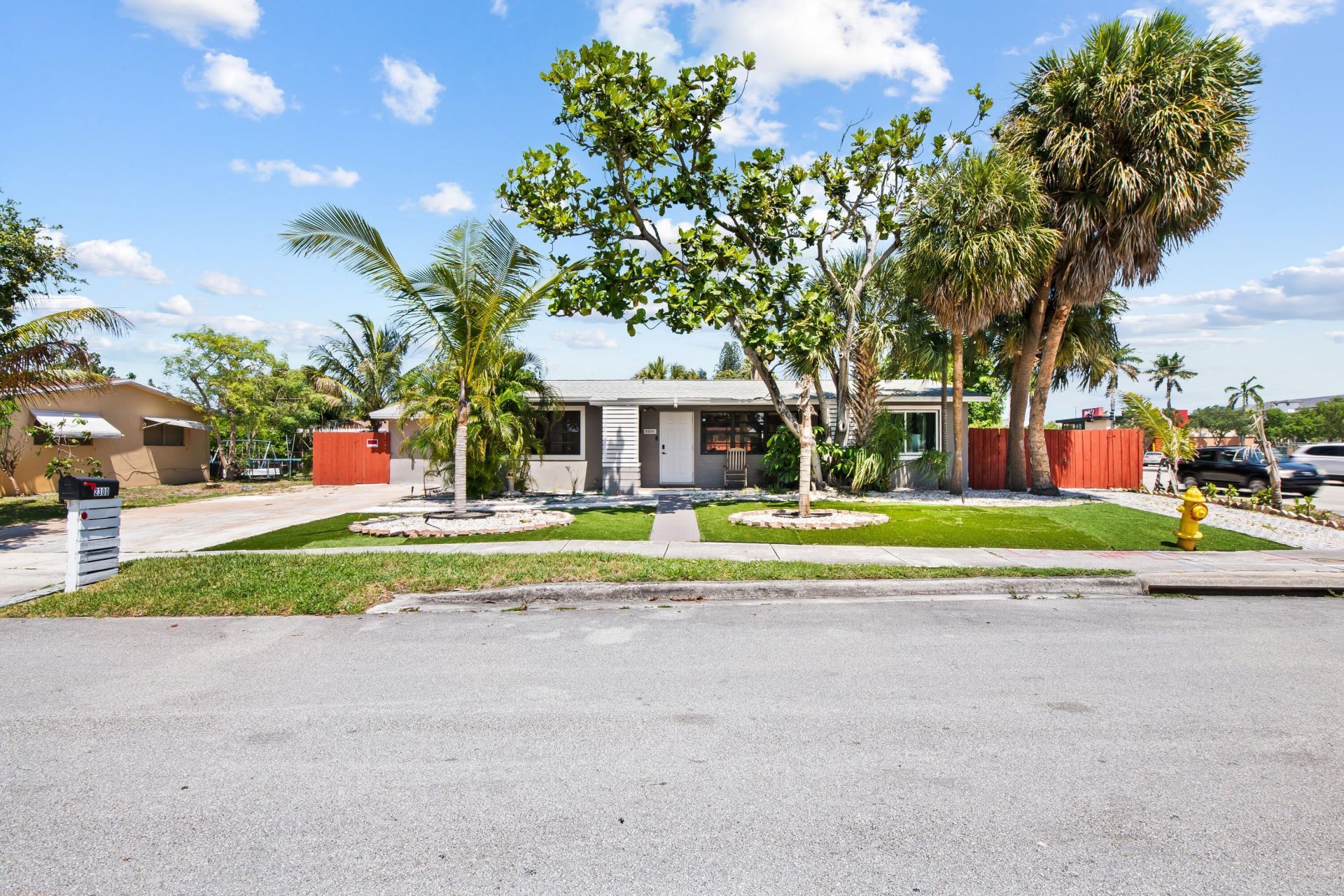 2300 NE 12th Avenue, Pompano Beach, FL 33064 Photo