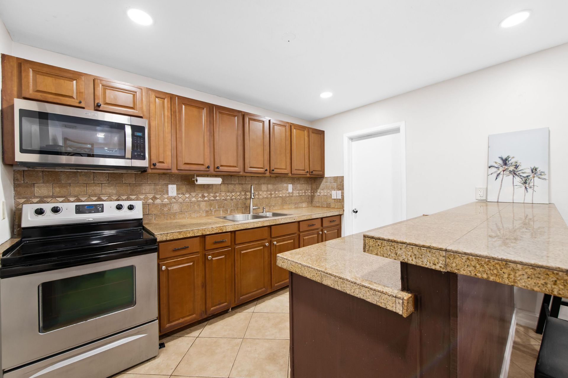 2300 NE 12th Avenue, Pompano Beach, FL 33064 Photo