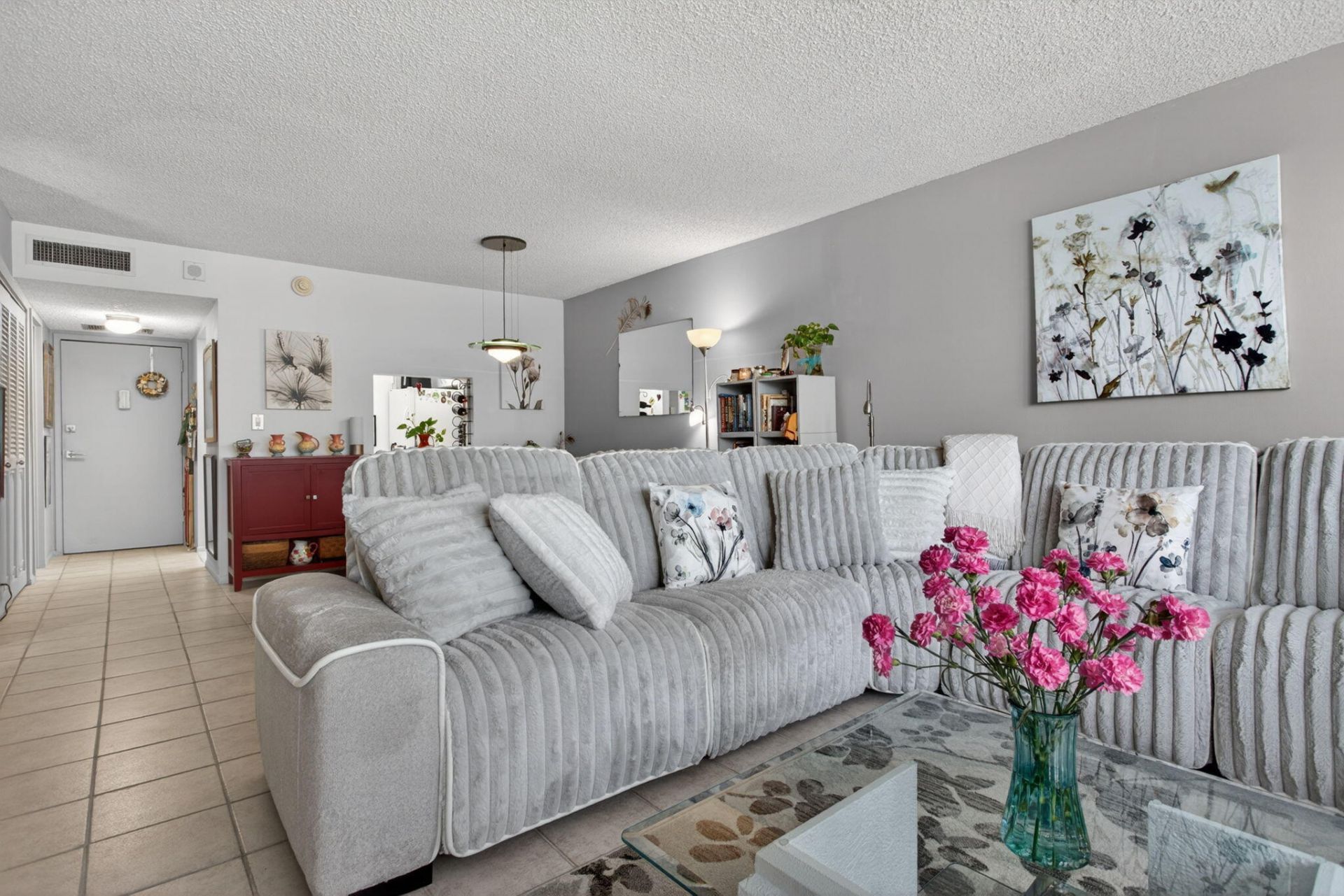 1170 N Federal Highway, Unit 305, Fort Lauderdale, FL 33304 Photo
