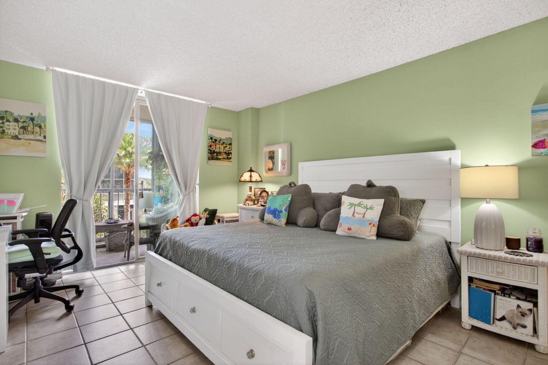 1170 N Federal Highway, Unit 305, Fort Lauderdale, FL 33304 Photo