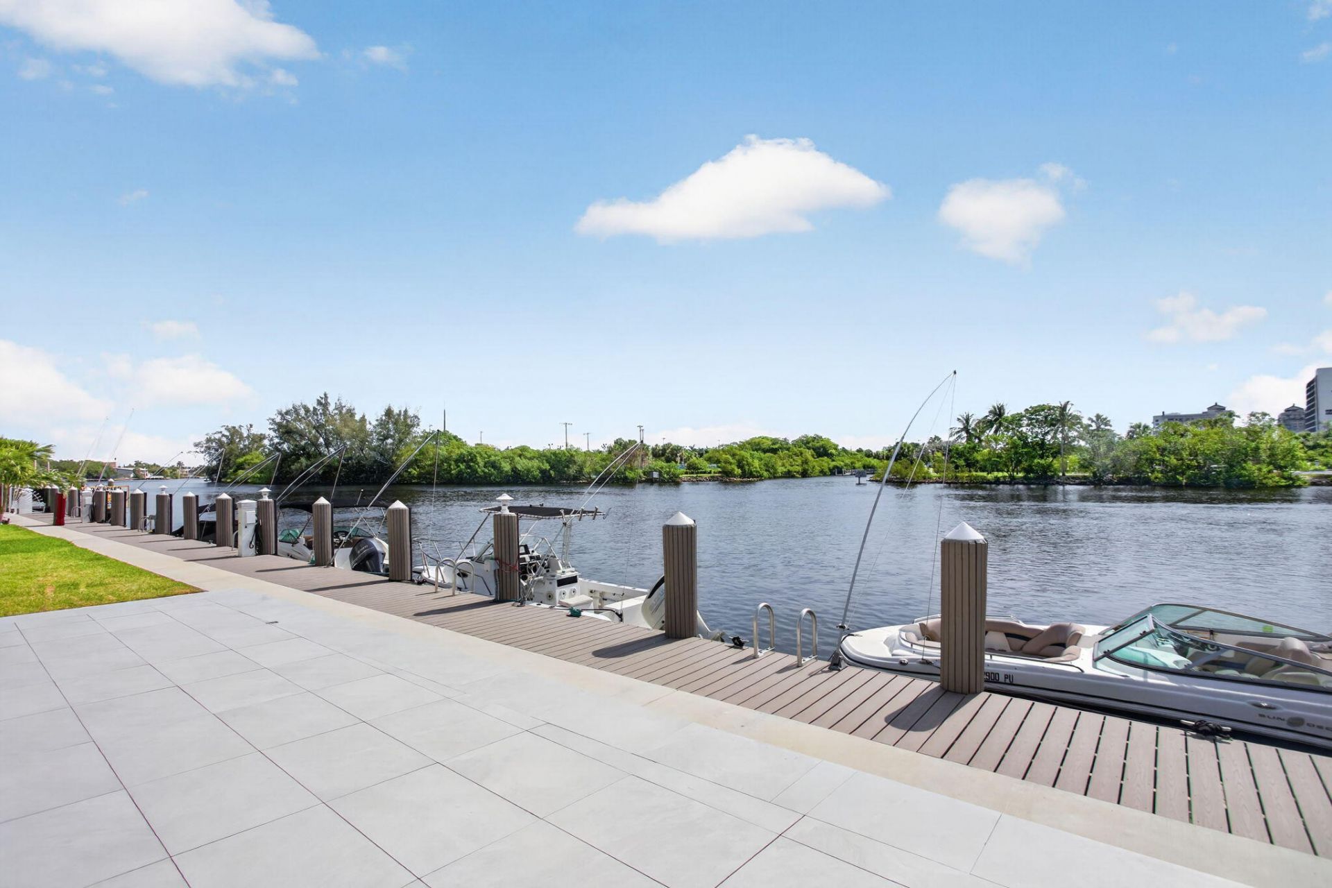 1170 N Federal Highway, Unit 305, Fort Lauderdale, FL 33304 Photo