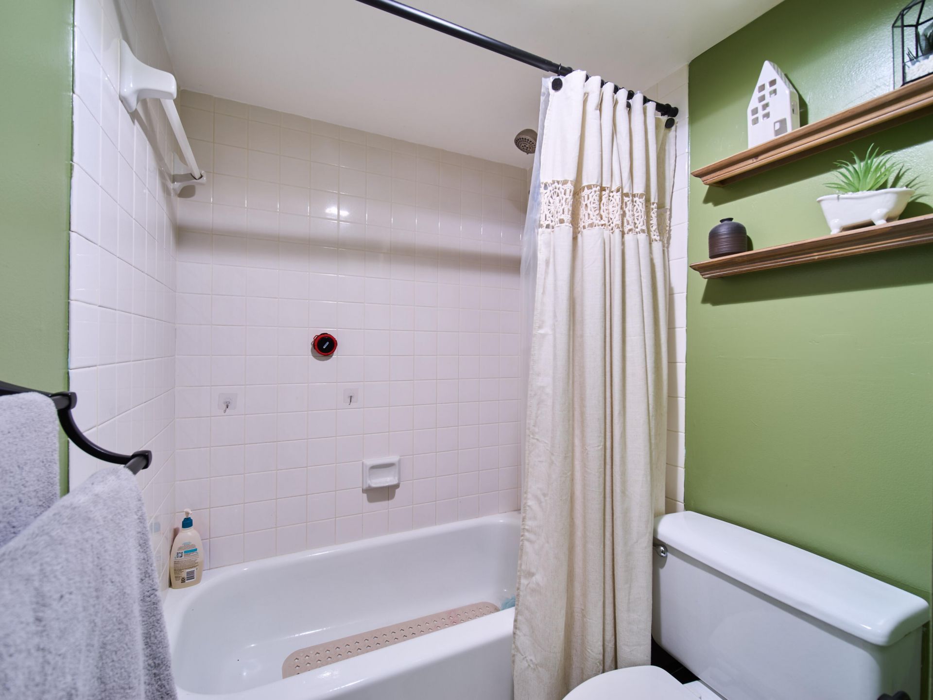 3113 31st Way, West Palm Beach, FL 33407 Photo