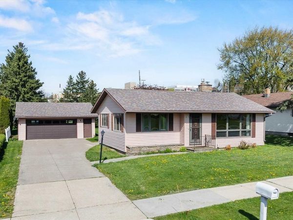 808 WALNUT AVENUE, Marshfield, WI 54449