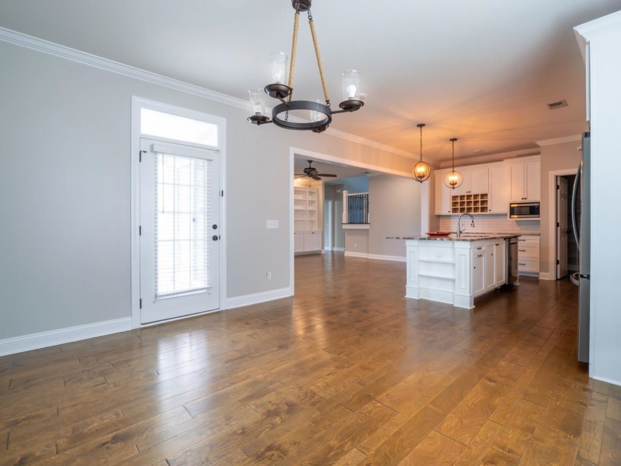 925 Bluffview Dr.  Photo 20
