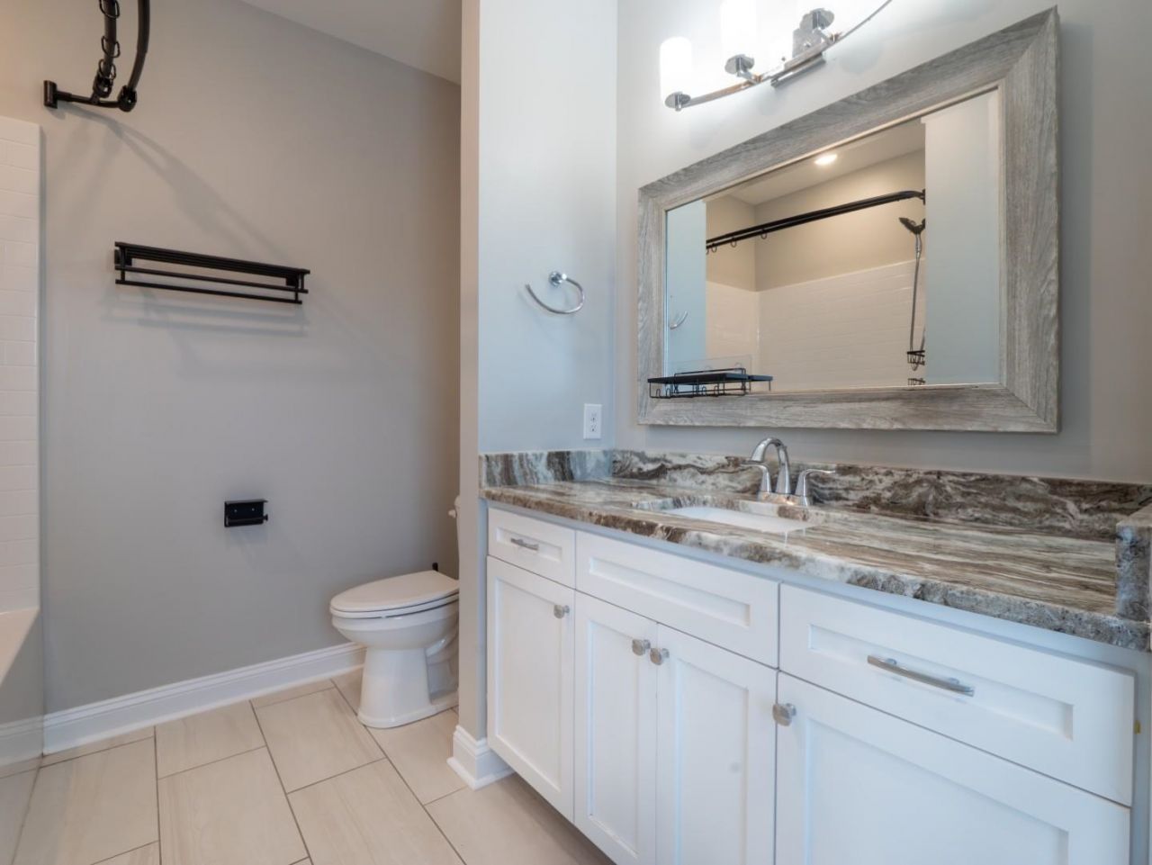 925 Bluffview Dr.  Photo 38