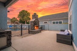 925 Bluffview Dr.  photo 4
