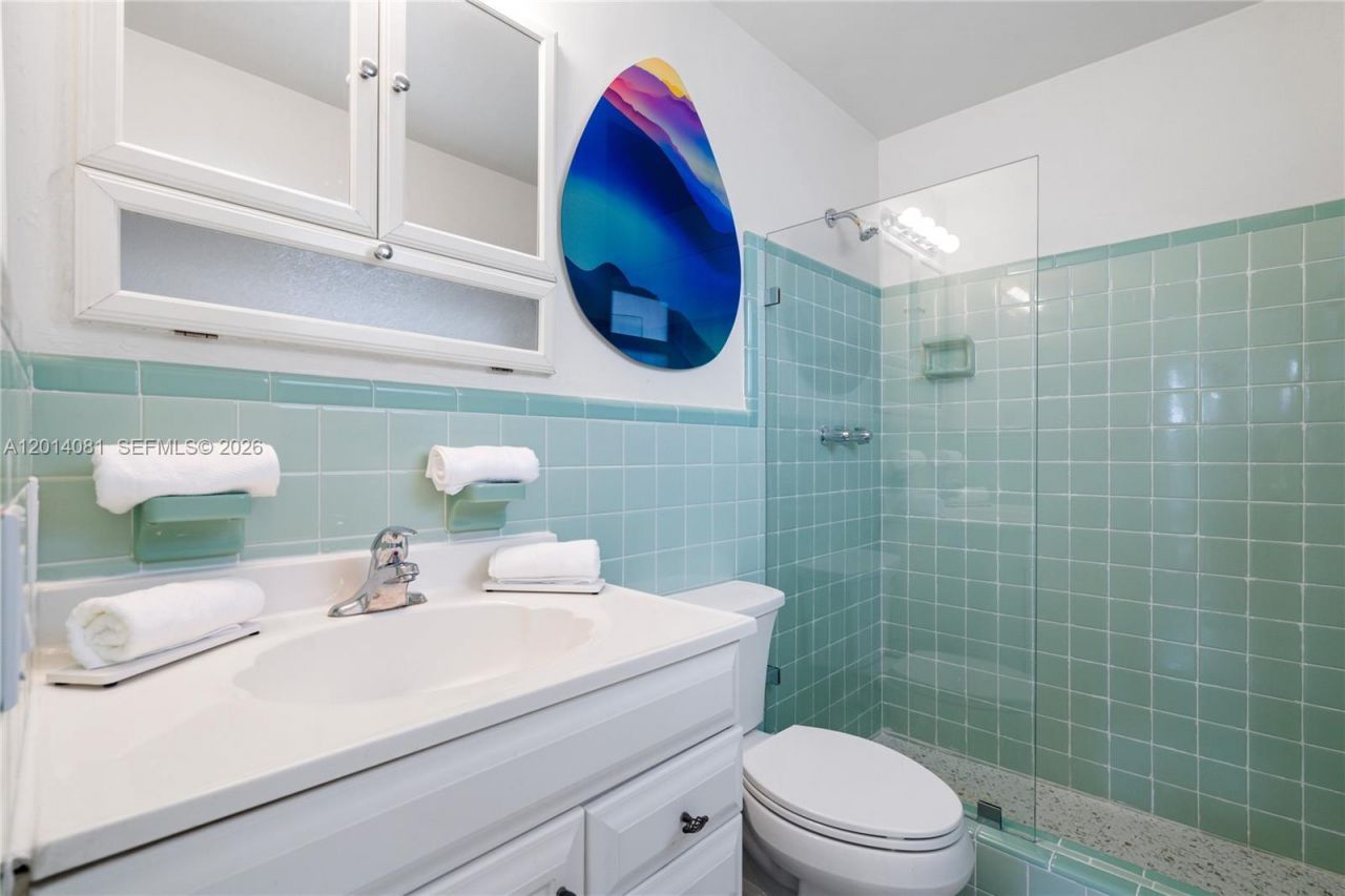 2125 N 14th Ct, Hollywood, FL 33020 Photo