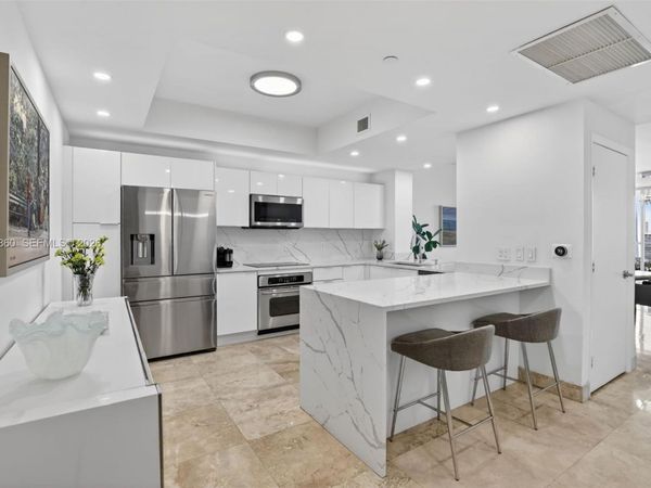 3330 NE 190th St, Unit 1817, Aventura, FL 33180