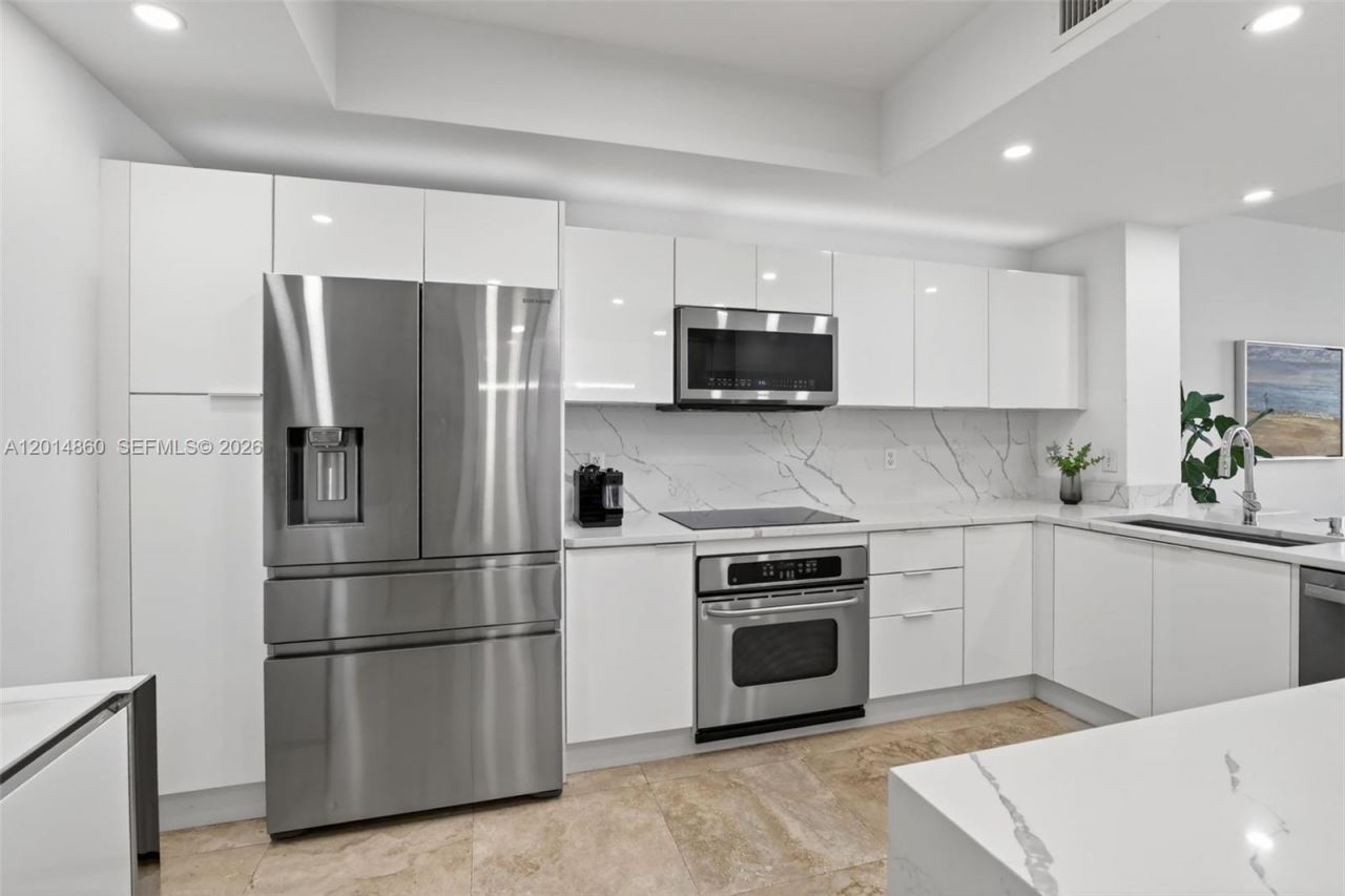 3330 NE 190th St, Unit 1817, Aventura, FL 33180 Photo