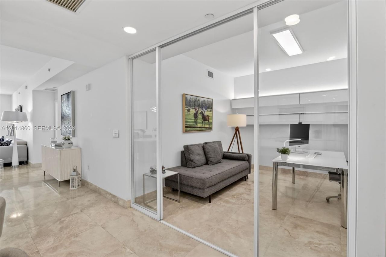 3330 NE 190th St, Unit 1817, Aventura, FL 33180 Photo