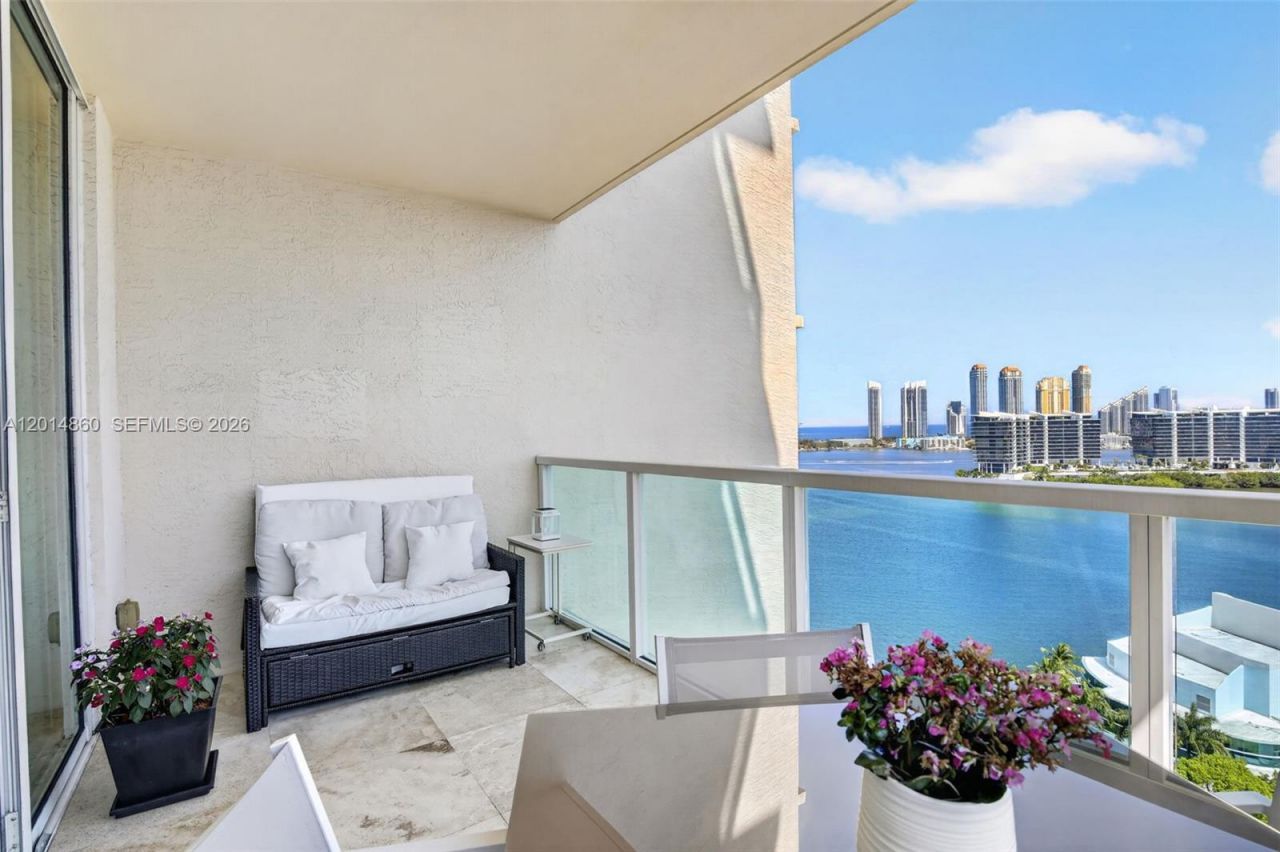 3330 NE 190th St, Unit 1817, Aventura, FL 33180 Photo